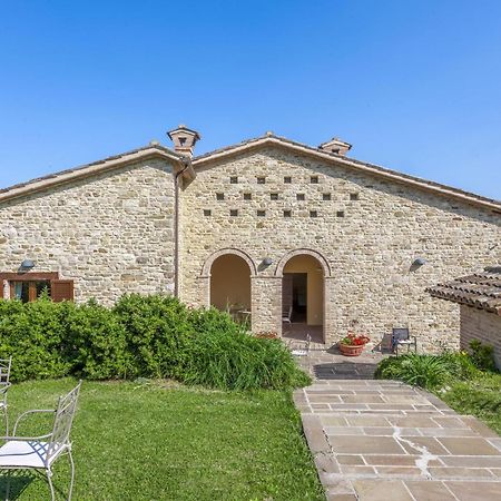 Beautiful Villa In Belforte All Isauro With Swimming Pool Belforte allʼIsauro 外观 照片
