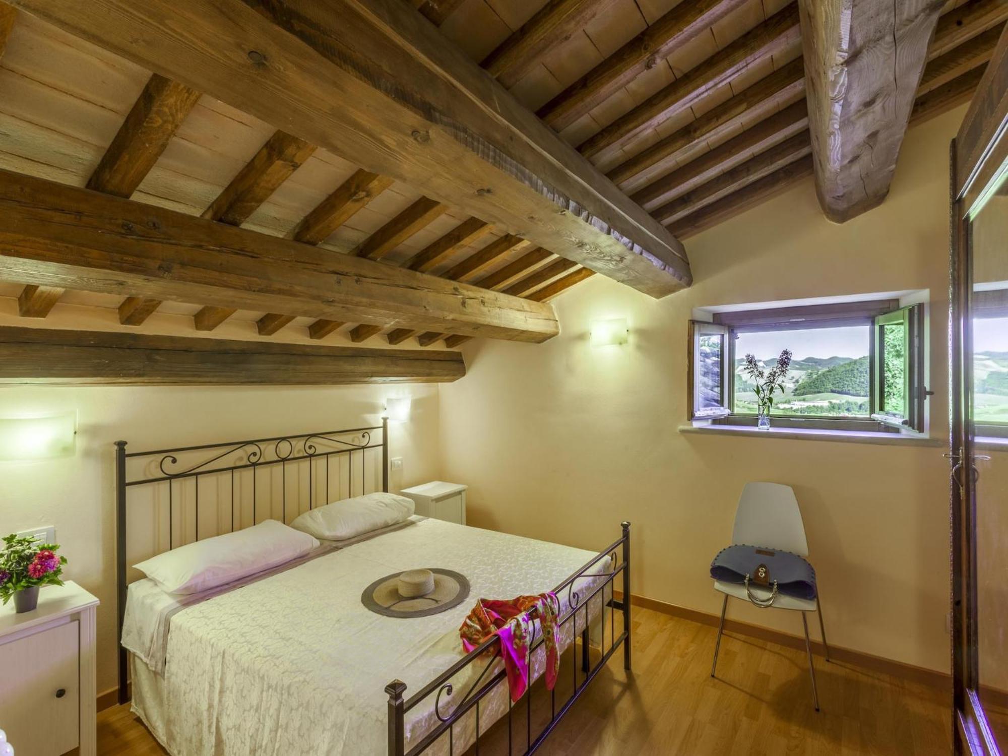 Beautiful Villa In Belforte All Isauro With Swimming Pool Belforte allʼIsauro 外观 照片